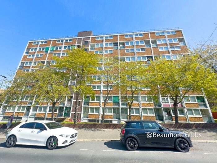 Studio To Rent In Kingsman Street, Woolwich, London, SE18