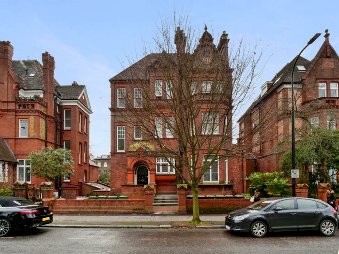 Studio To Rent In Eton Avenue, Belsize Park, NW3