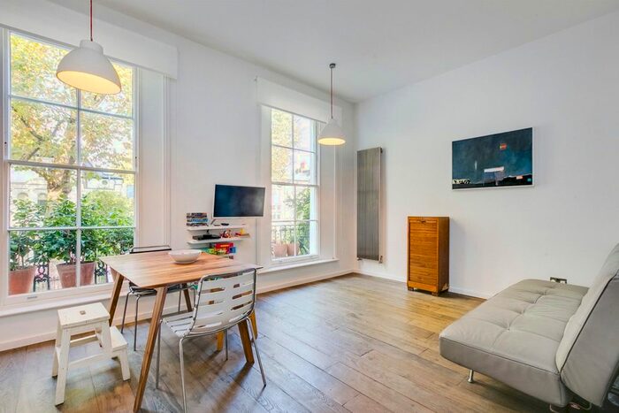 2 Bedroom Flat To Rent In Westbourne Park Road, London, W2