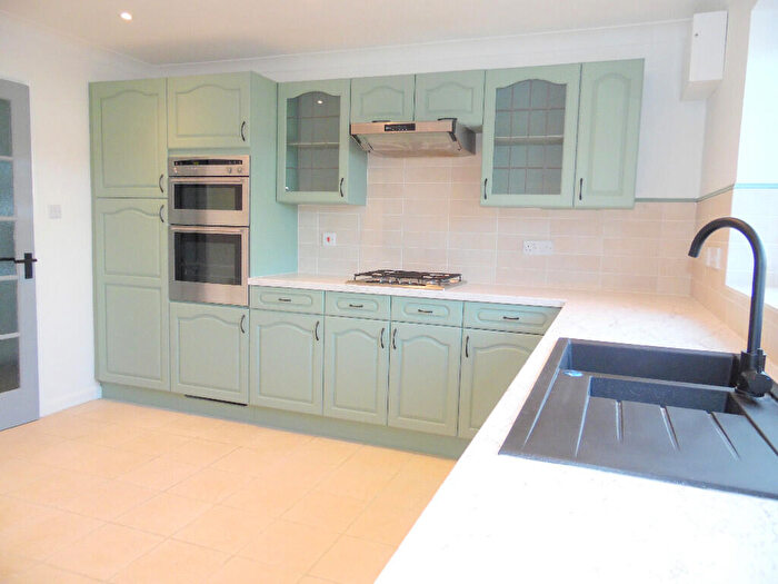 3 Bedroom Detached Bungalow For Sale In Dunlin Drive, Long Sutton, PE12