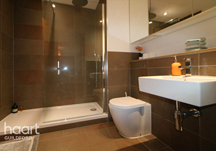 2 Bedroom Apartment To Rent In Residence, Guildford, GU1