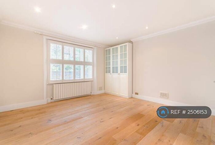 2 Bedroom Flat To Rent In Belmont Grove, London, SE13
