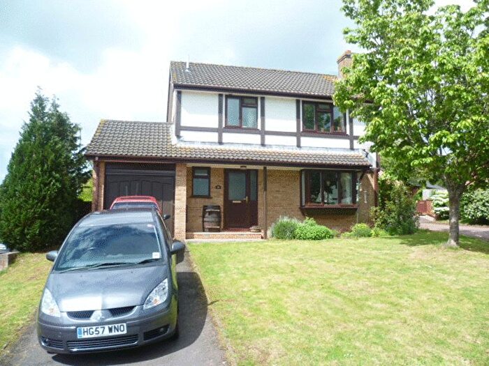 4 Bedroom Detached House To Rent In Beech Park, Crediton, EX17
