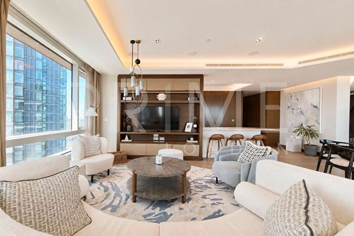 3 Bedroom Flat To Rent In Canaletto Tower, City Road, London, EC1V