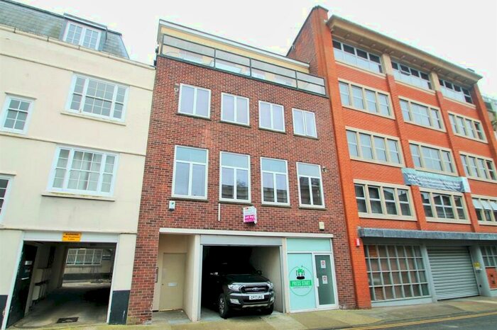 2 Bedroom Apartment To Rent In Elm Street, Ipswich, Suffolk, IP1