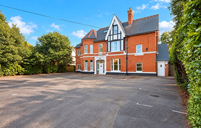 1 Bedroom Flat To Rent In Lansdowne Road, Roselands, BH1