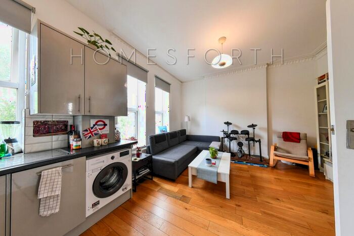 1 Bedroom Flat To Rent In Victoria Road, Kilburn Park, NW6