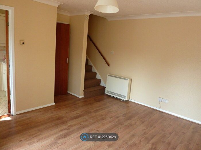 1 Bedroom Terraced House To Rent In The Spinney, Bar Hill, Cambridge, CB23