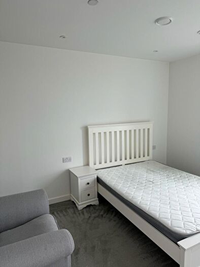 1 Bedroom Flat To Rent In Wharf End Trafford Park Manchester, M17