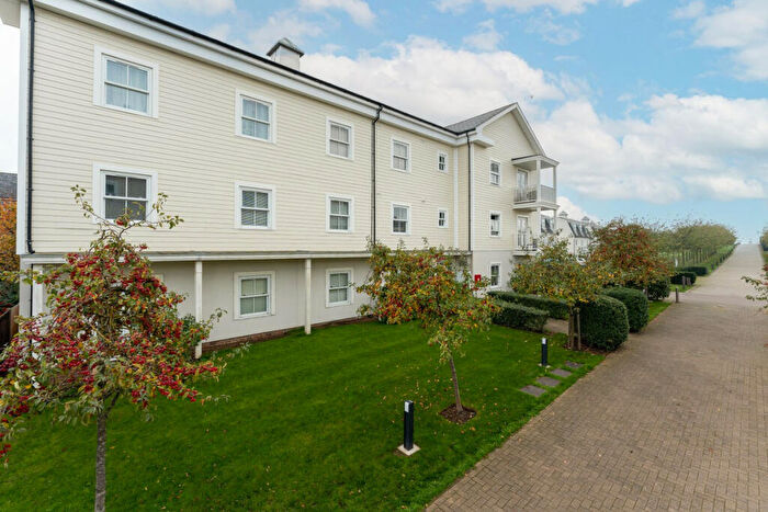 1 Bedroom Flat To Rent In Sherbrooke Way, Worcester Park, KT4