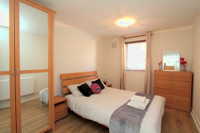 1 Bedroom Flat To Rent In The Cloisters, South Ealing Road, Ealing, London, W5