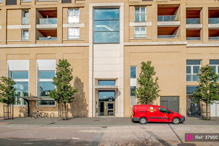 2 Bedroom Flat For Sale In Rathbone Street, London, E16