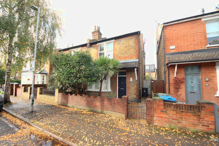 3 Bedroom House To Rent In Clifton Road, KT2