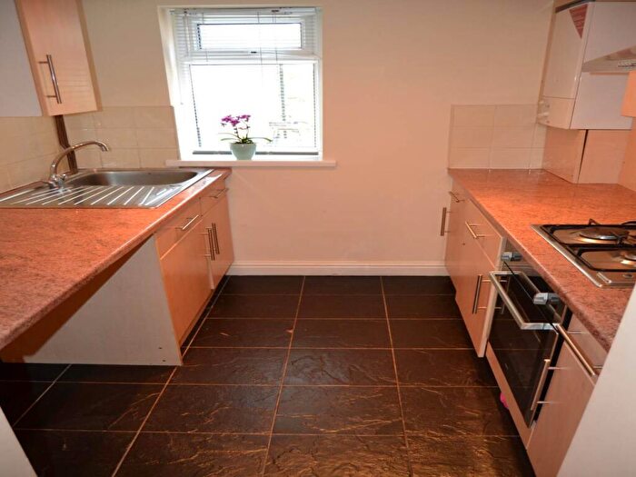 1 Bedroom Flat To Rent In Miskin Street, Cathays, Cardiff, CF24