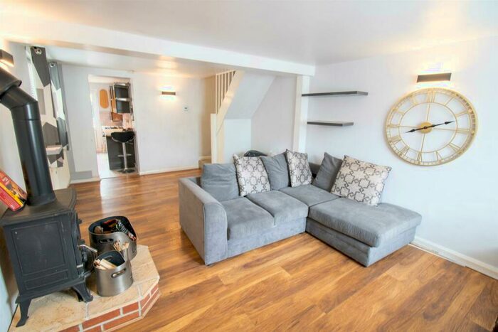 2 Bedroom End Of Terrace House To Rent In New Street, Halstead, CO9