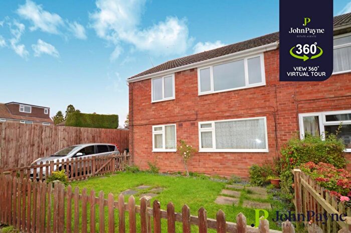 2 Bedroom Maisonette To Rent In Malam Close, Tile Hill, Coventry, West Midlands, CV4