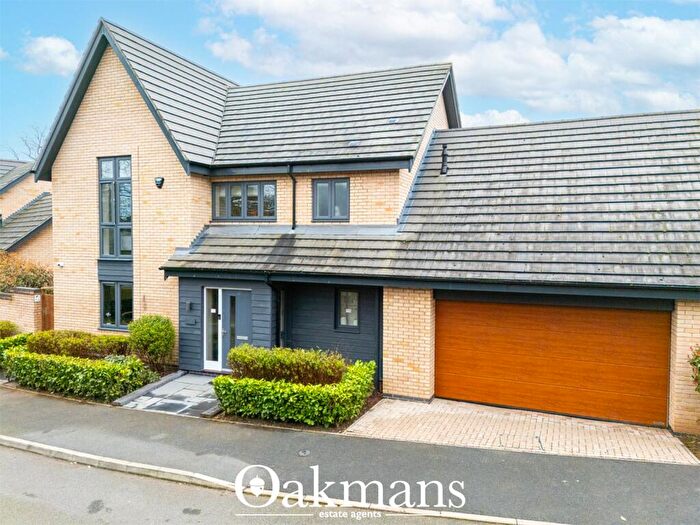 4 Bedroom Detached House For Sale In New House Farm Drive, Northfield, Birmingham, B31