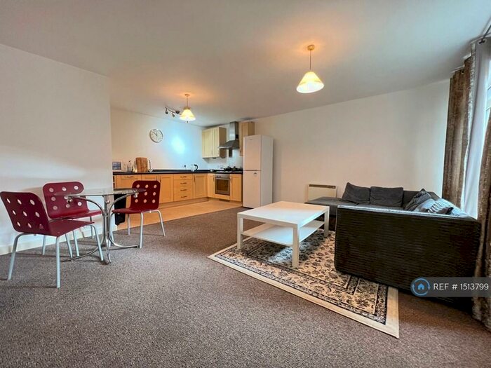 2 Bedroom Flat To Rent In Beauchamp House, Coventry, CV1