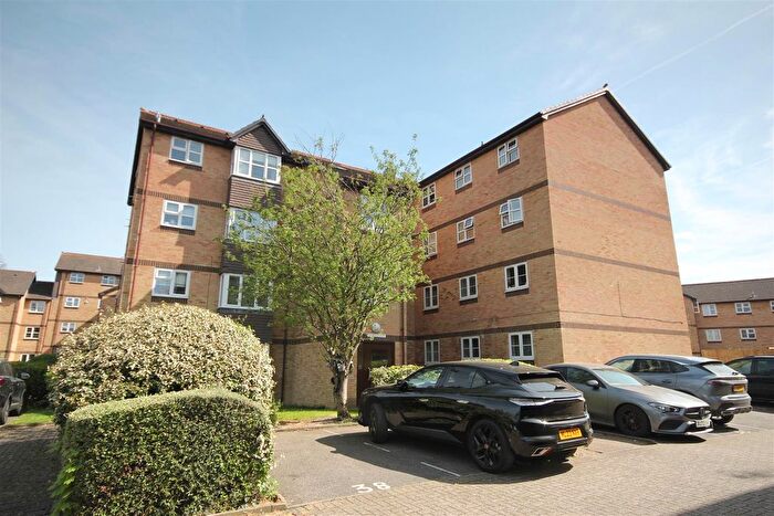 1 Bedroom Flat For Sale In Rossetti Road, London, SE16