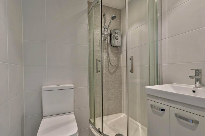 1 Bedroom Flat To Rent In Hinton Road, Bournemouth, Dorset, BH1