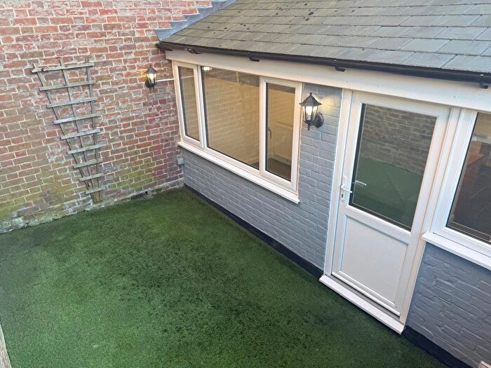 2 Bedroom Terraced House For Sale In Chesham, Buckingahamshire, HP5