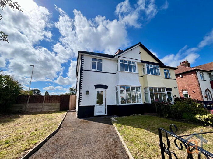 3 Bedroom Semi-Detached House For Sale In Unit Road, Southport, PR8