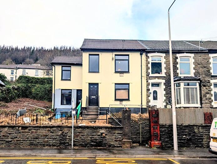 1 Bedroom Apartment To Rent In Clydach Road, Tonypandy, CF40