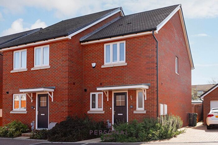 2 Bedroom Semi Detached House To Rent In Dante Way, Epsom, KT19