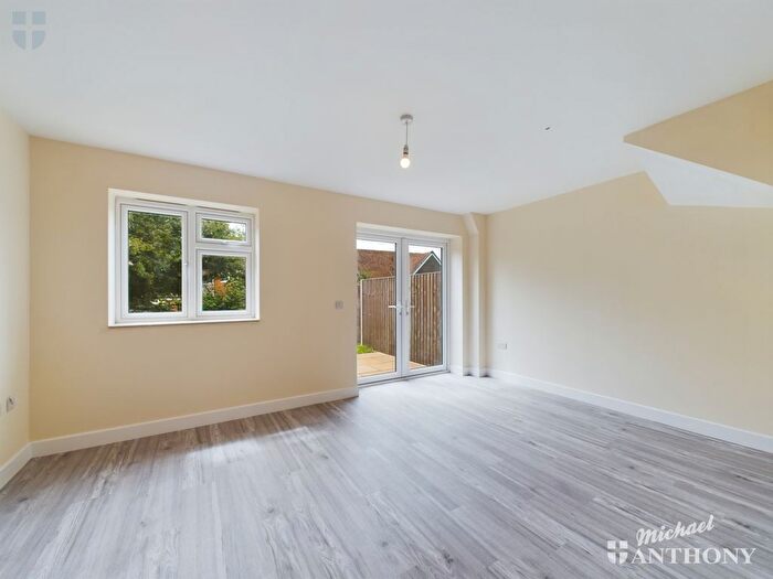 2 Bedroom Semi-Detached House For Sale In Newman Close, Whitchurch, Aylesbury, Buckinghamshire, HP22