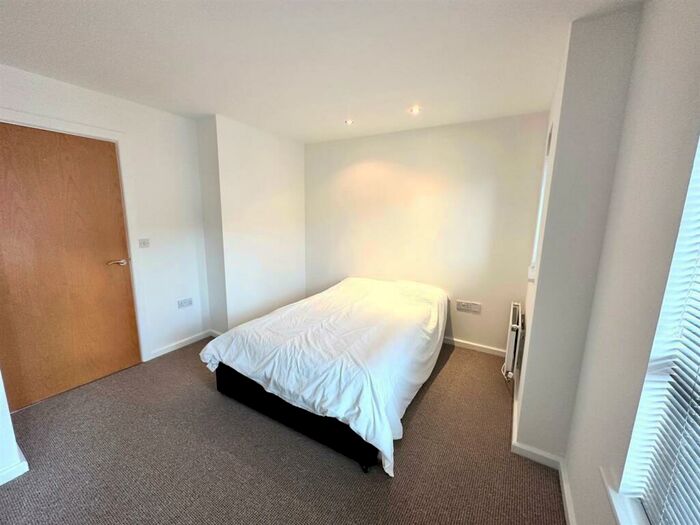 2 Bedroom Apartment To Rent In Ellerman Road, Liverpool, Merseyside, L3