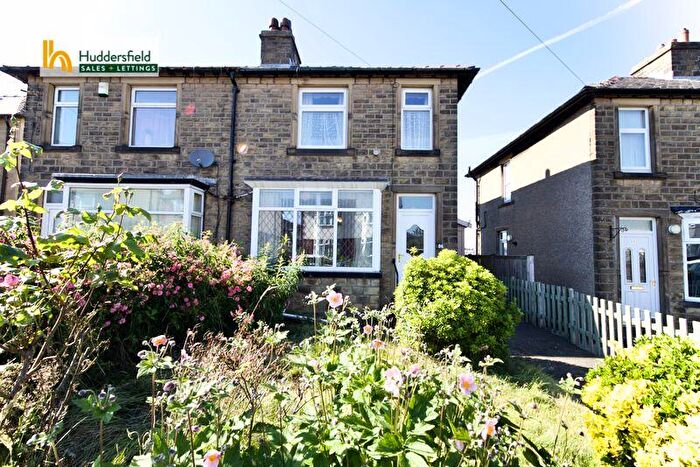 2 Bedroom Semi-Detached House To Rent In Gramfield Road, Huddersfield, HD4