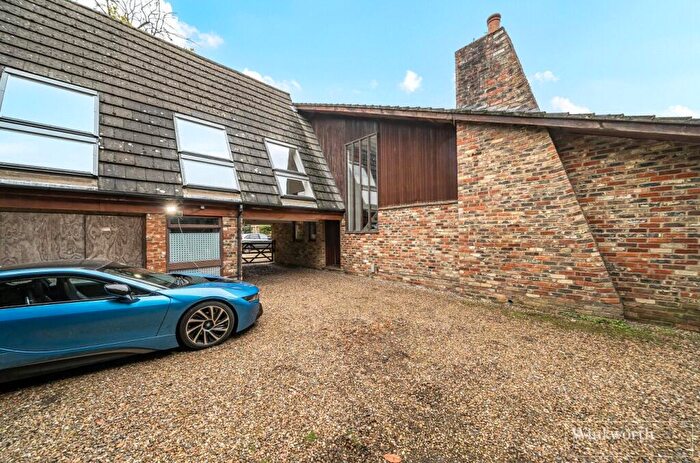 4 Bedroom House For Sale In Charters Road, Ascot, Berkshire, SL5