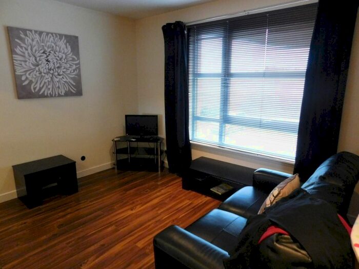 2 Bedroom Flat To Rent In Merkland Lane, City Centre, Aberdeen, AB24