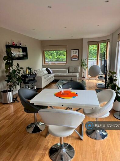 2 Bedroom Penthouse To Rent In Weardale Road, London, SE13