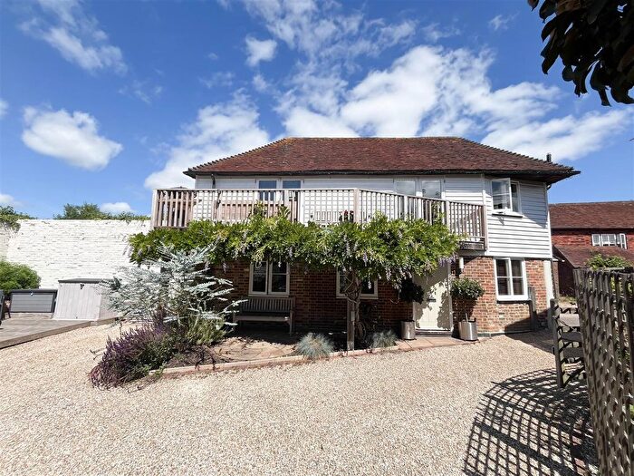 2 Bedroom Detached House For Sale In Ham Lane, Burwash, Etchingham, TN19