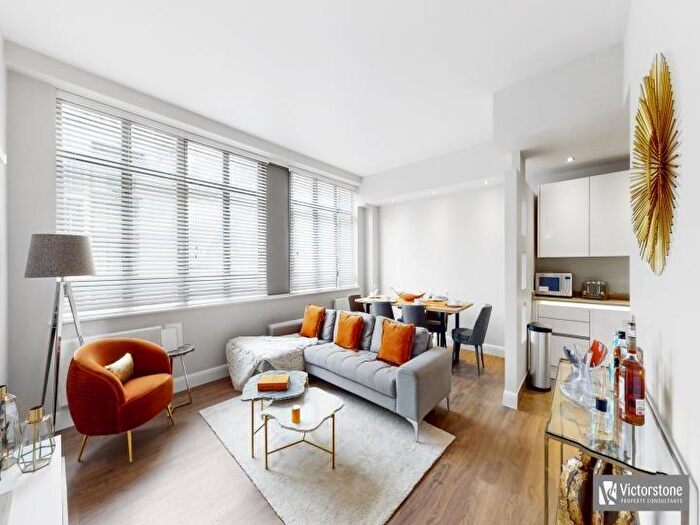 2 Bedroom Apartment To Rent In Lawrence House, City Road, Clerkenwell, London, EC1V