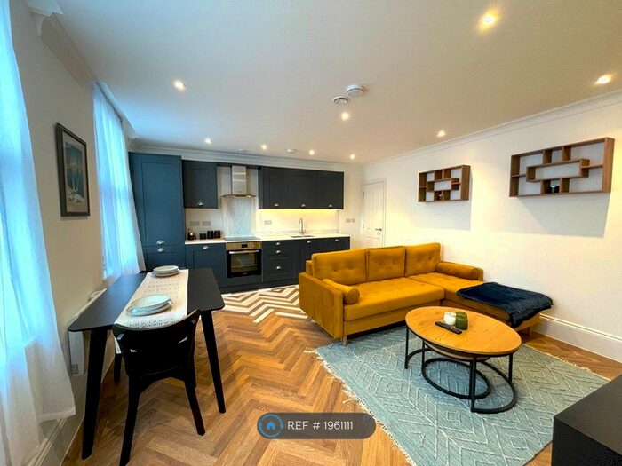 1 Bedroom Flat To Rent In Great Hampton Street, Birmingham, B18