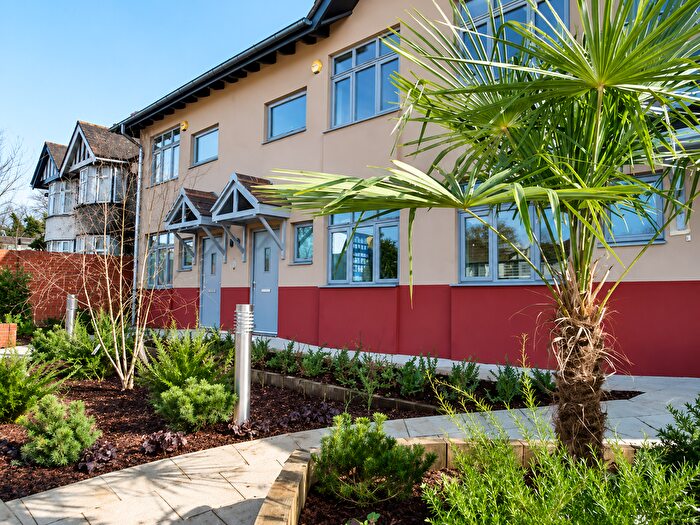 3 Bedroom Semi Detached House To Rent In Beechwood Gardens, Park Royal, NW10