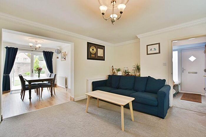 3 Bedroom Detached House For Sale In Mallard Close, Lincoln, LN6