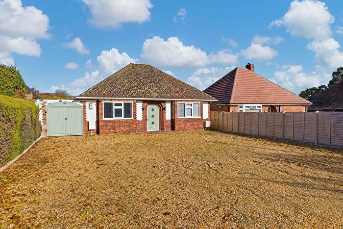 3 Bedroom Bungalow For Sale In Houghton Road, St. Ives, PE27