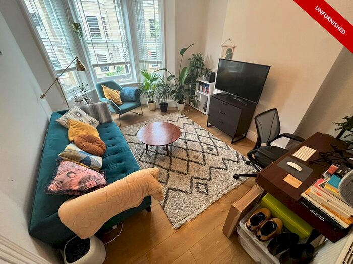 2 Bedroom Flat To Rent In Mowll Street, London, SW9