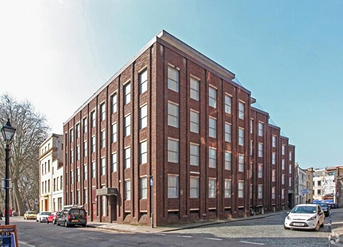 Studio To Rent In Armourers House, Queen Square, Bristol, BS1