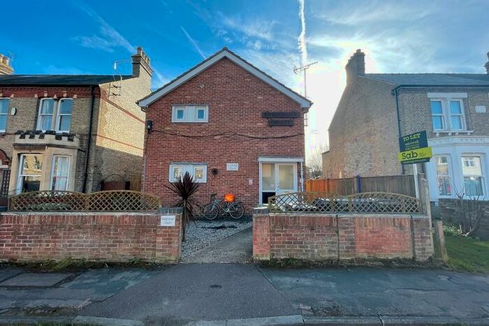 1 Bedroom Flat To Rent In Kingfisher Court, Halifax Road, Cambridge, CB4