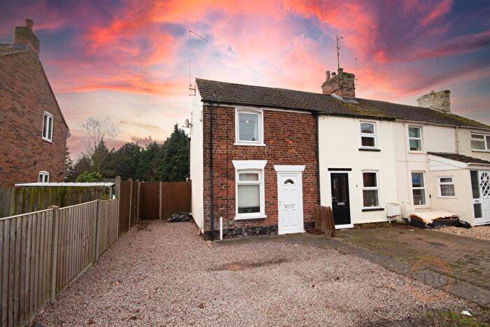 2 Bedroom End Of Terrace House For Sale In Low Road, Spalding, PE12