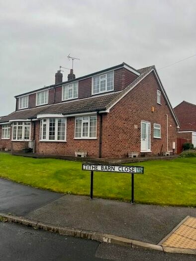 3 Bedroom Semi-Detached Bungalow To Rent In Tithe Barn Lane, Patrington, Hull, HU12