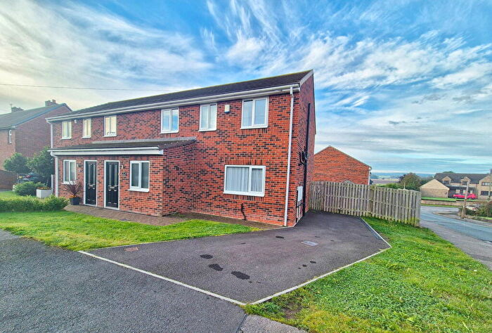 4 Bedroom Semi-Detached House For Sale In The Avenue, Tankersley, Barnsley, S75