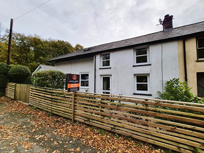 3 Bedroom Semi-Detached House For Sale In Goginan, Aberystwyth, SY23