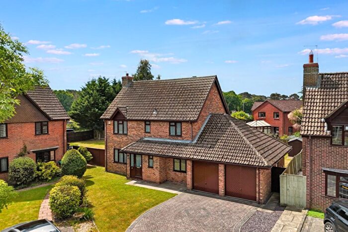 4 Bedroom Detached House For Sale In Sandford, BH20