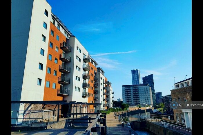 1 Bedroom Flat To Rent In High Street, London, E15