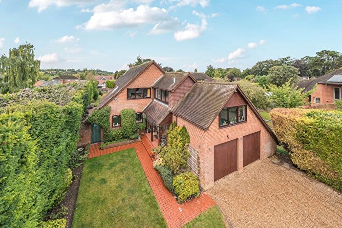 5 Bedroom Detached House For Sale In Abney Court Drive, Bourne End, SL8